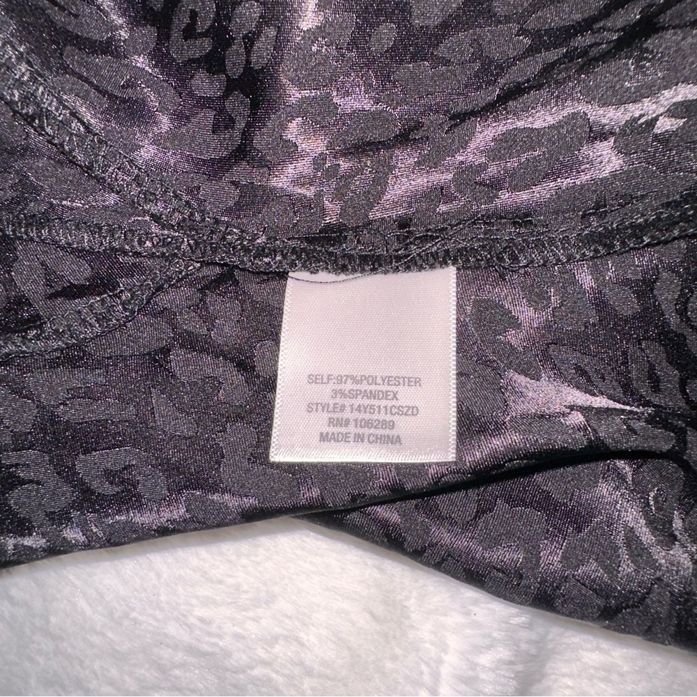Black cheetah print skater skirt - Picture 9 of 17